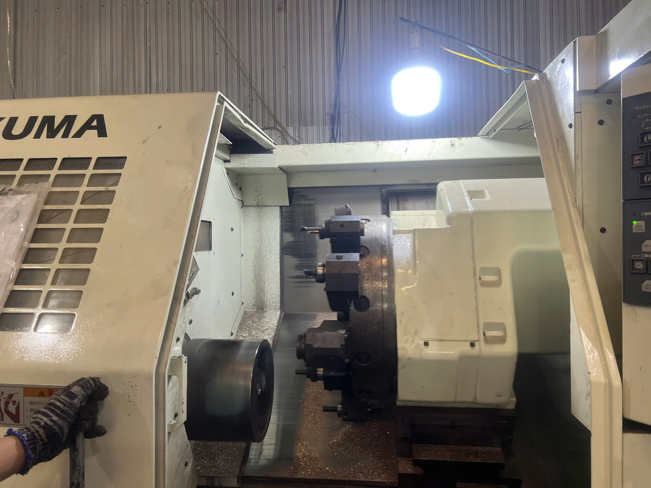 CNC lathe machine 4
